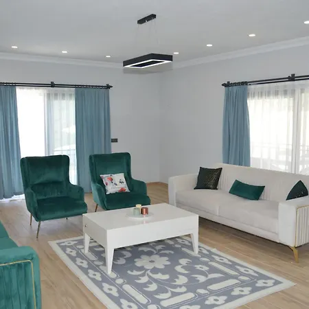 Hyvillas Miray *