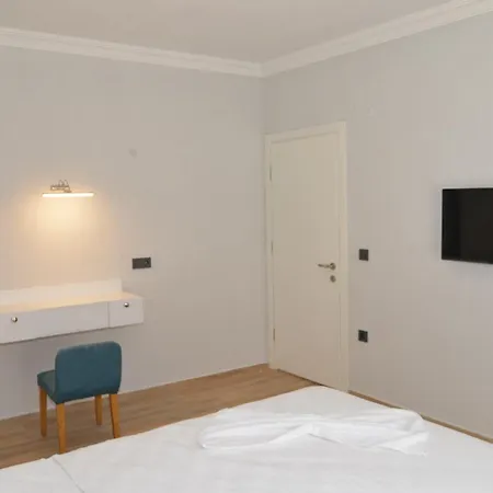 Hyvillas Miray 빌라 무글라